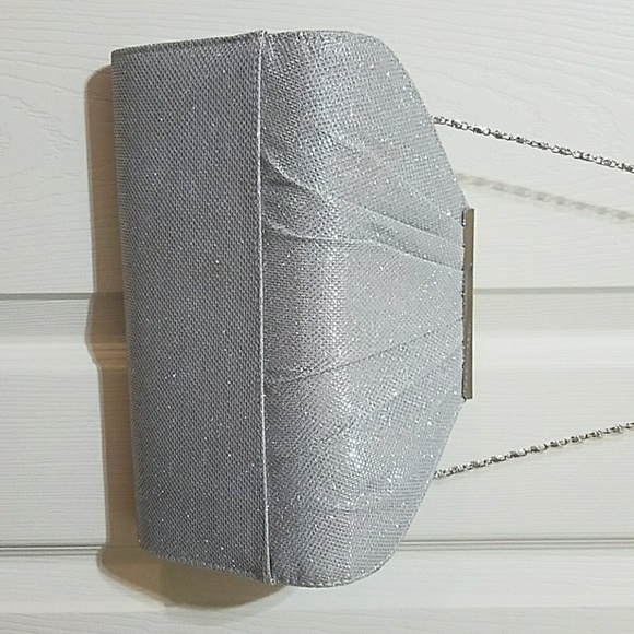 Purse - Picture 4 of 4